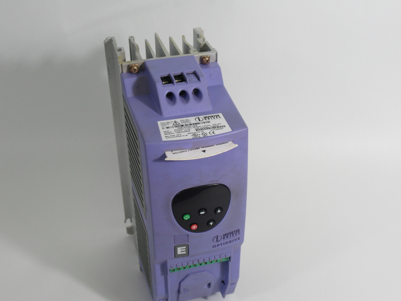 Invertek Drives ODE-22030-USA Optidrive 0-250V 10.5A 3Phase 3HP 0-500HZ AS IS