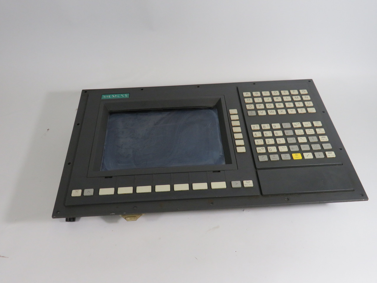 Siemens 6FC5103-0AB03-0AA3 Operator Interface 115/230V 50/60HZ AS IS