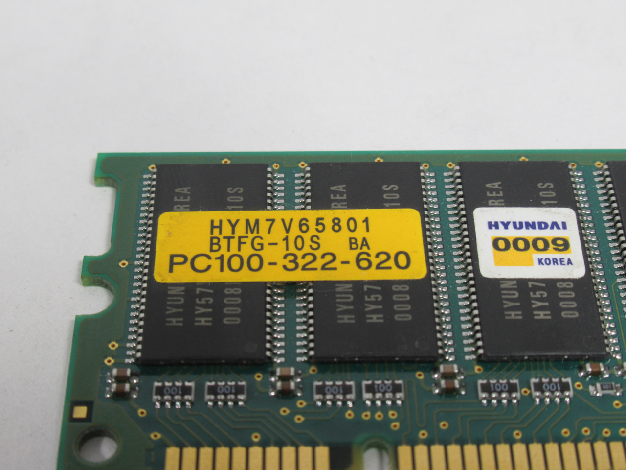 Hyundai HYM7V65801-BTFG-10S SDRam Memory Module 64MB 100MHz USED