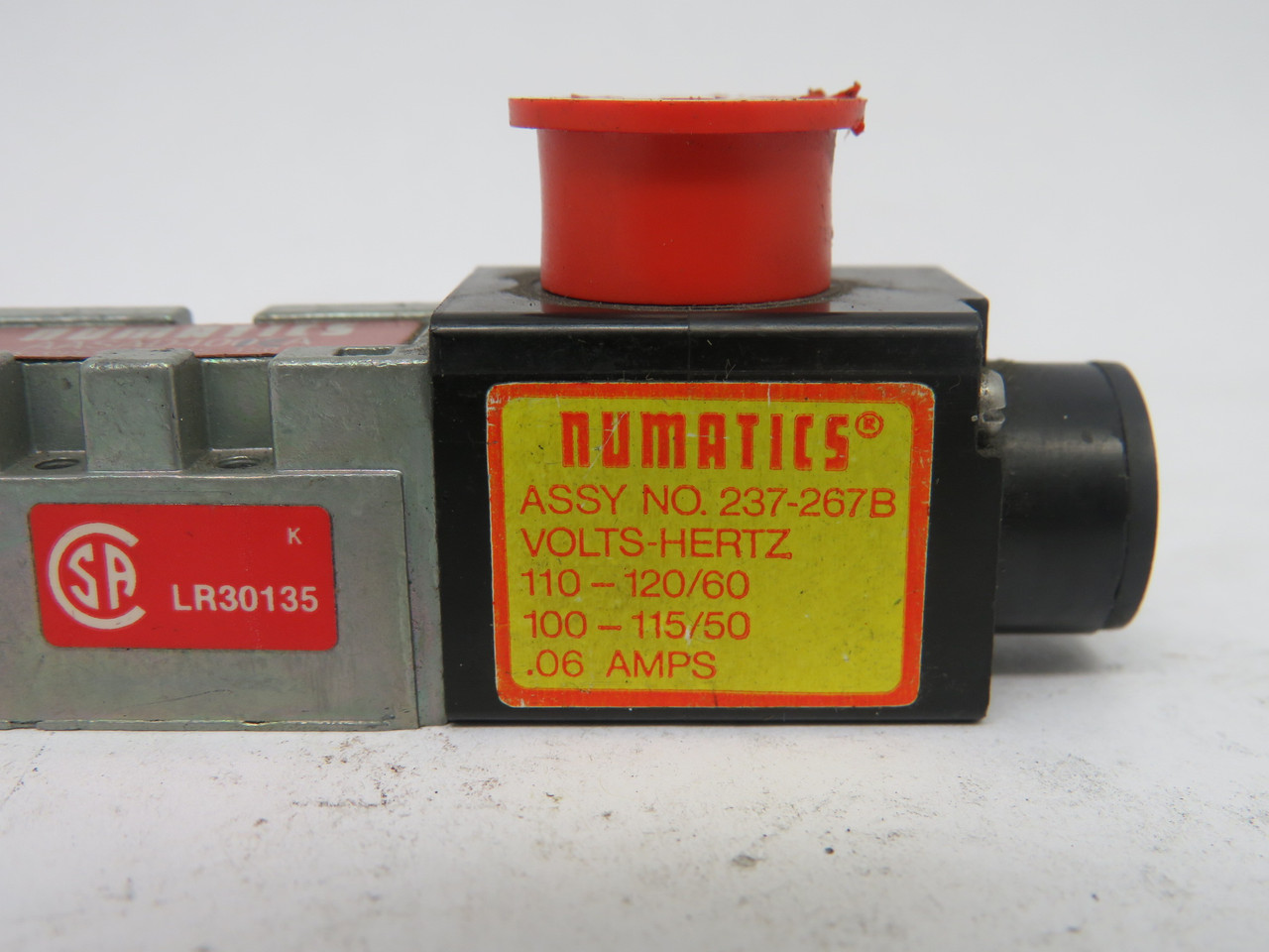 Numatics AASAD400CA Solenoid Valve W/ Coil 237-267B USED