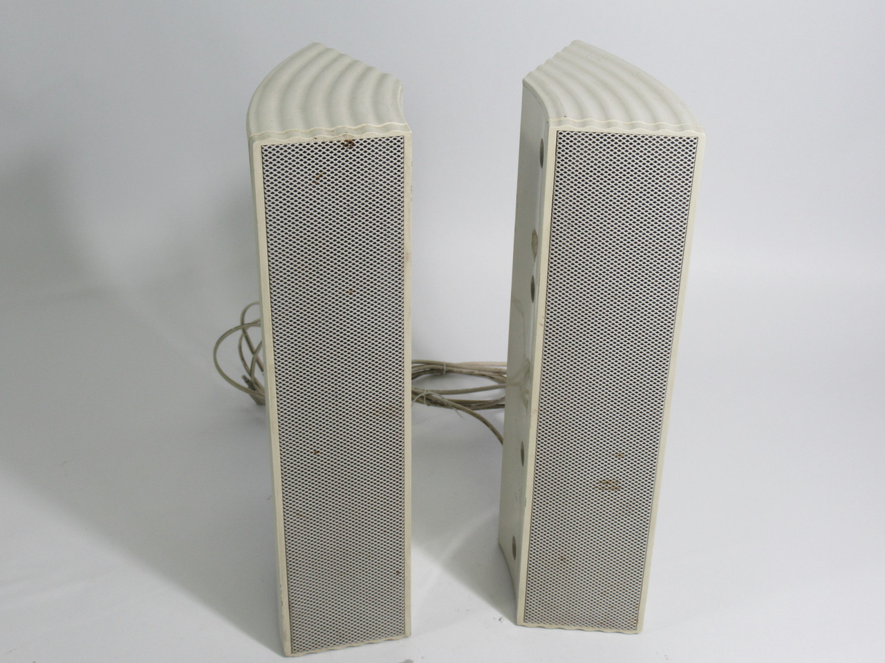 BBE PHSP63928380 High Definition Computer Speaker Pair NO POWER SUPPLY USED