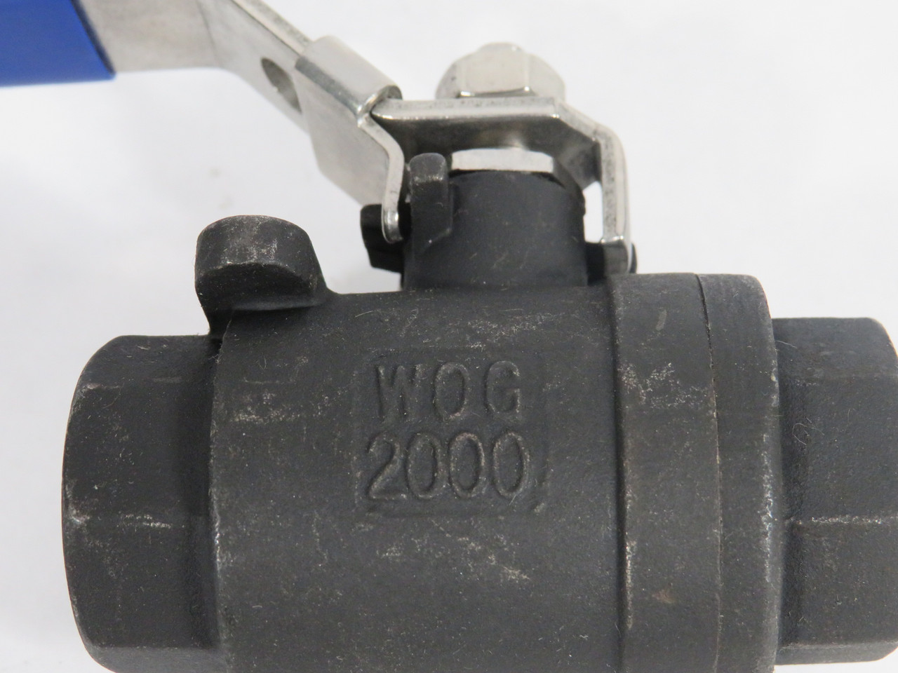 Accutek BVCS2203-B Female NPT Ball Valve 1/4" Steel 2000WOG 2PC Construction NOP