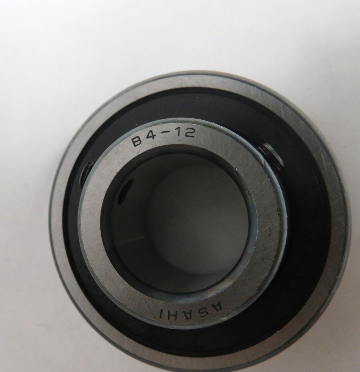AMI Bearings BR4-12 Locking Bearing Insert 1.8504"OD 3/4"ID 1.142" W NEW