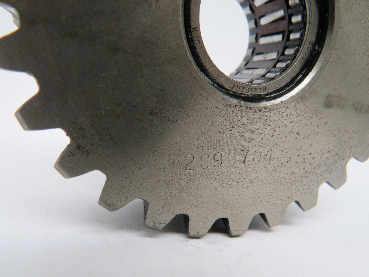 Generic 2C99704 Gear w/28 Teeth USED