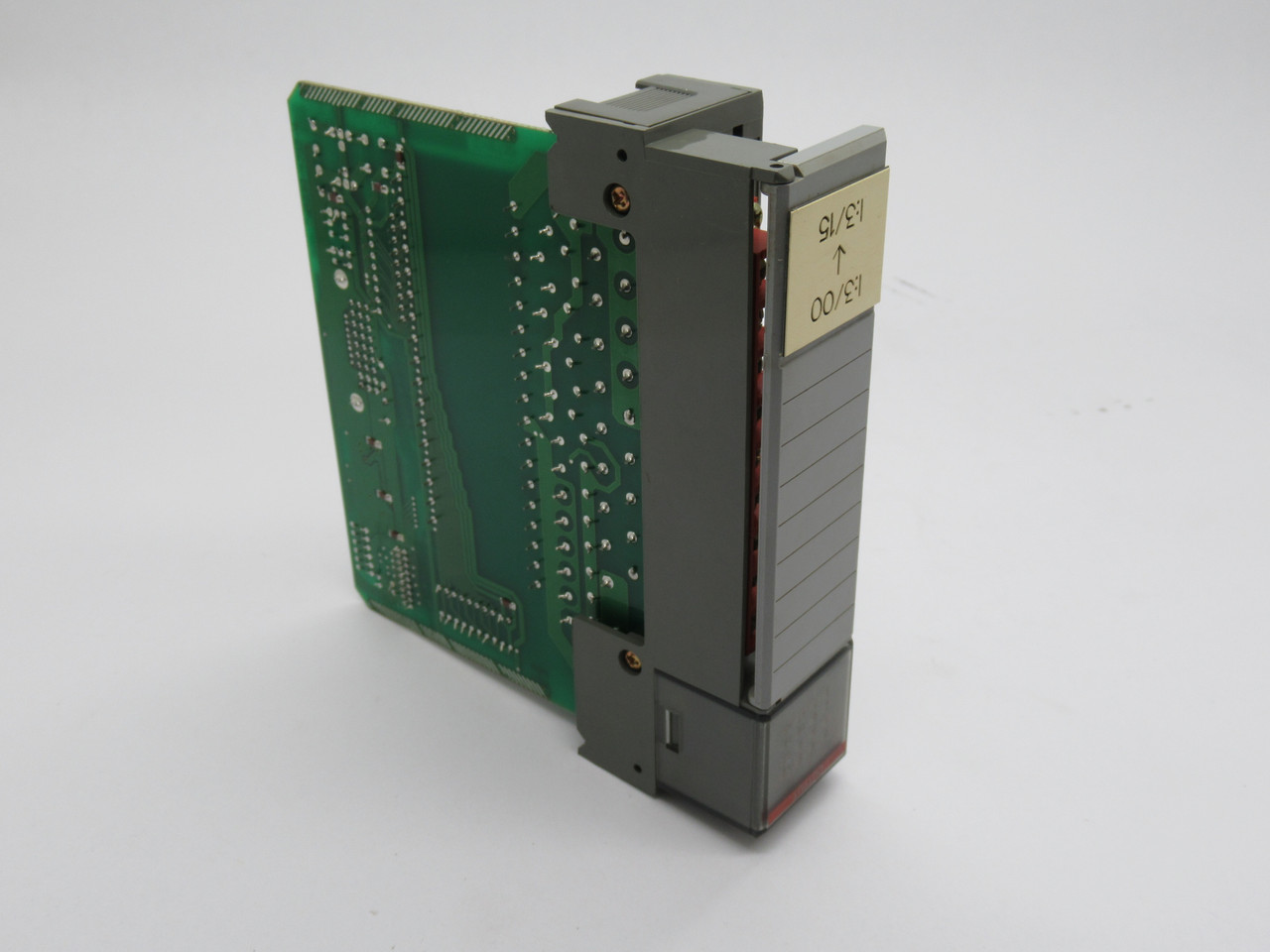 Allen-Bradley 1746-OA16 Series C Output Module 85-265VAC 50/60Hz USED