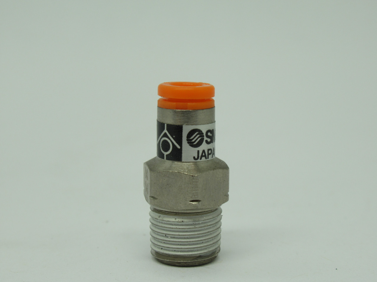 SMC AKH03B-N01S Check Valve w/ One Touch Fitting 5/32 Tube OD 1/8NPT USED