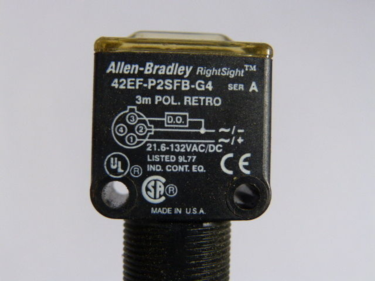 Allen-Bradley 42EF-P2SFB-G4 Ser A Retroreflective Photoelectric Sensor 3m USED