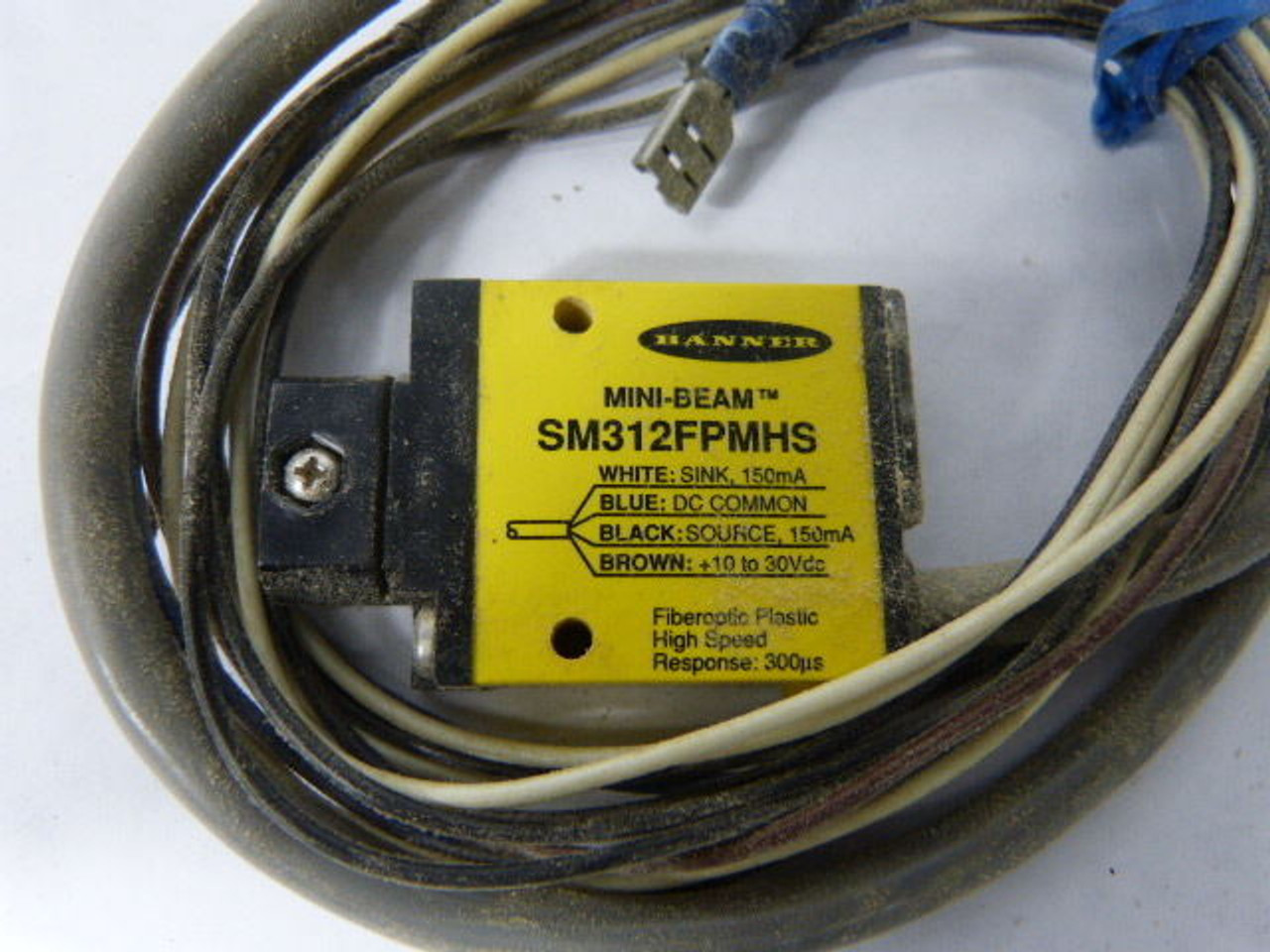 Banner 26071 SM312FPMHS Fiber Optic Mini-Beam Sensor 10-30VDC COSMETIC DMG USED