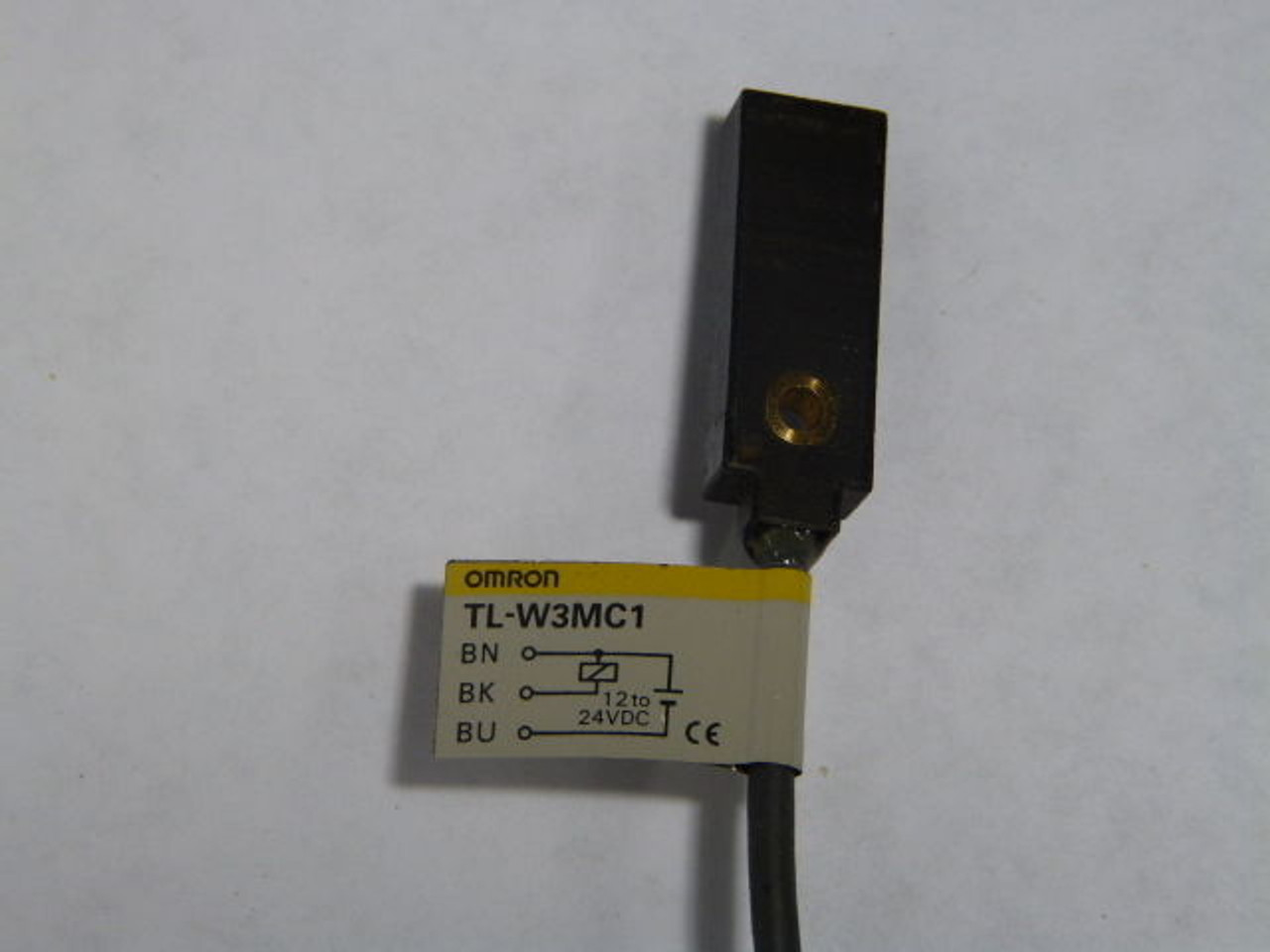 Omron TL-W3MC1 Inductive Proximity Sensor Assembly 100mA 3mm 12-24VDC USED