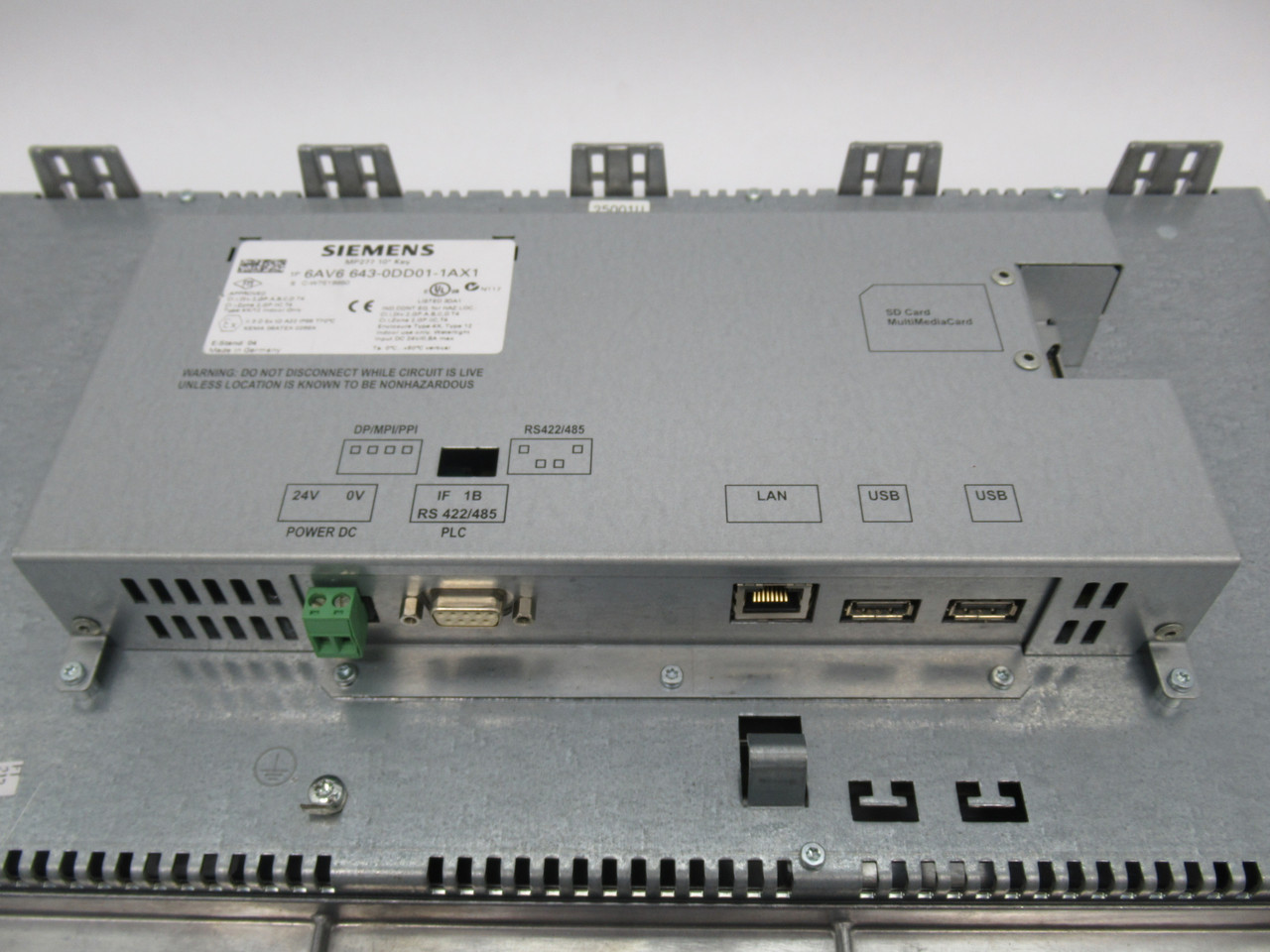 Siemens 6AV6643-0DD01-1AX1 Operator Interface 10.4" Screen 24VDC 0.8A USED