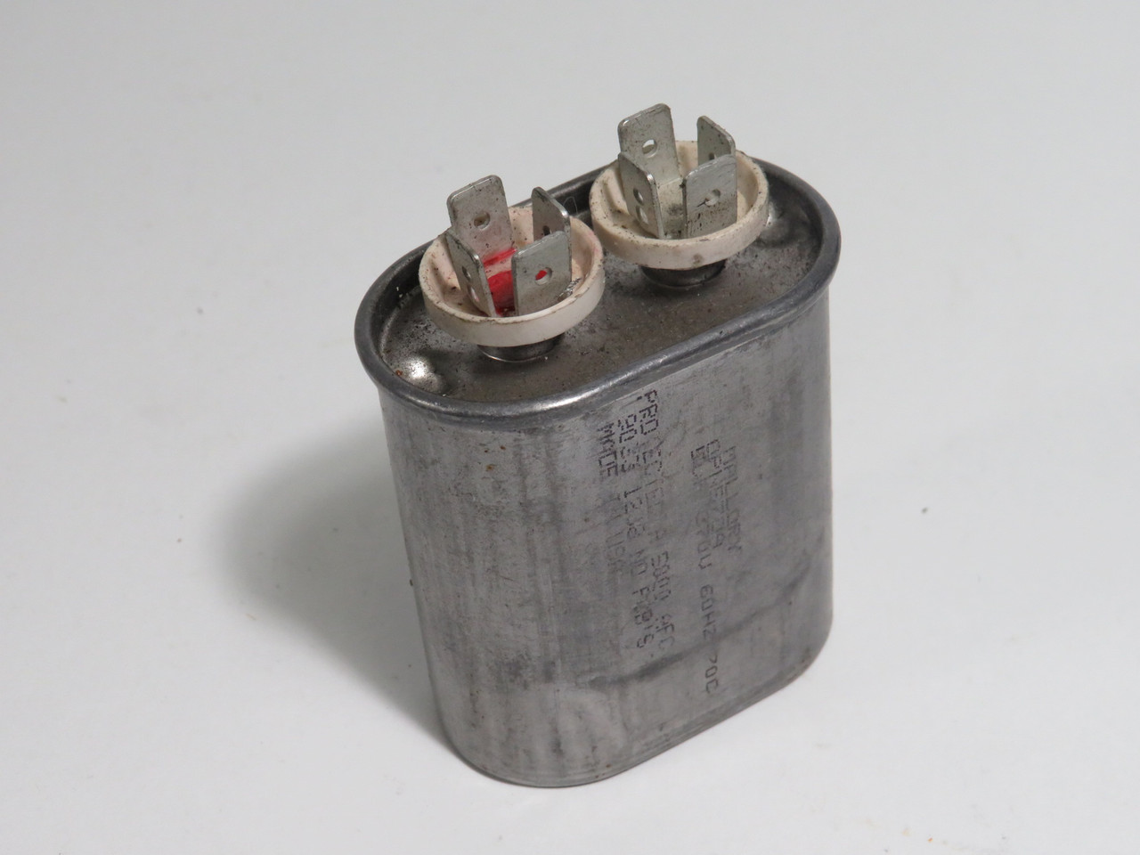 Cornell Dubilier Mallory OPN570A Capacitor 5UF 370V 60HZ 70C USED