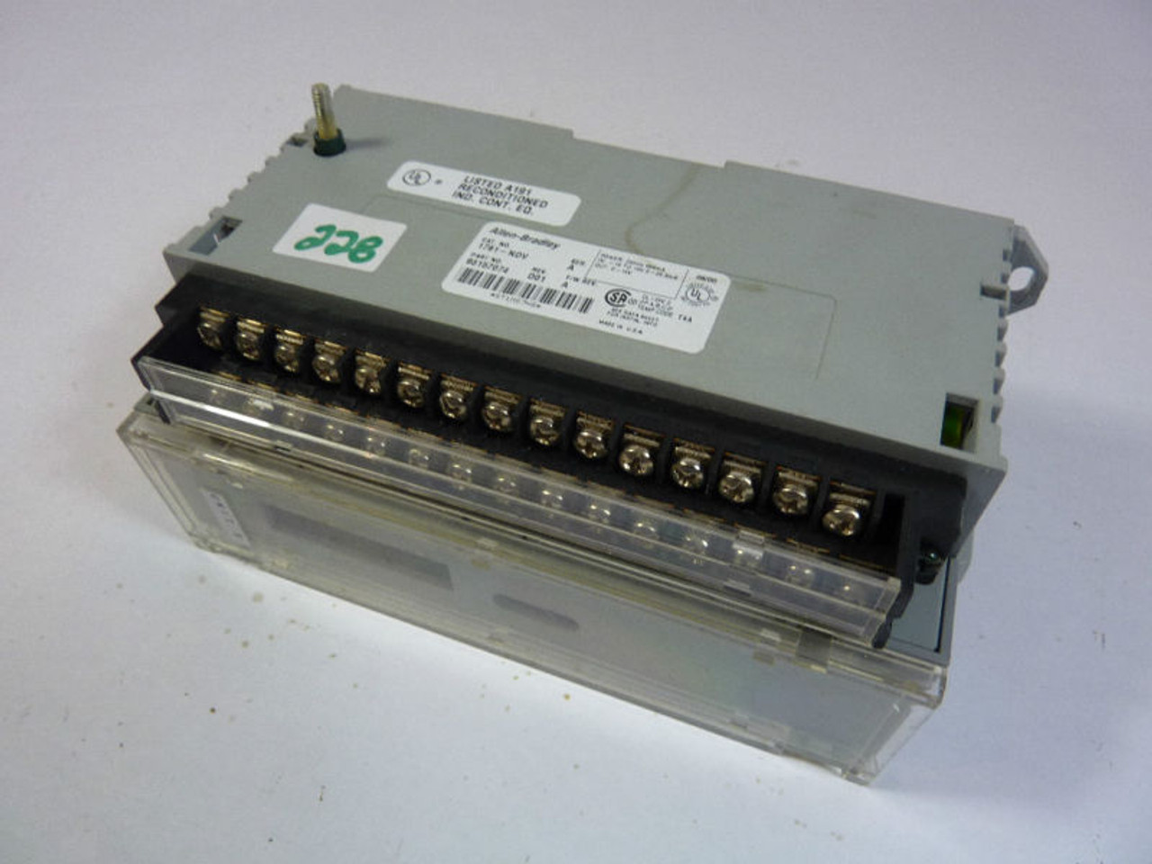 Allen-Bradley 1791-NDV Analog Module 24VDC SER A Rev D01 F/W Rev A USED