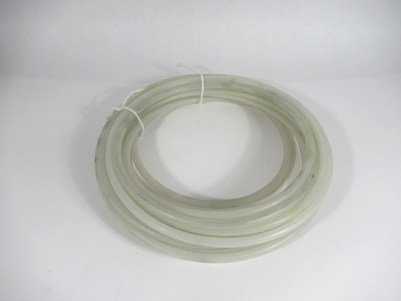 Generic Q141121G Clear Tubing 31.5FT .375" x .250 125 PSI *SHELF WEAR* NOP