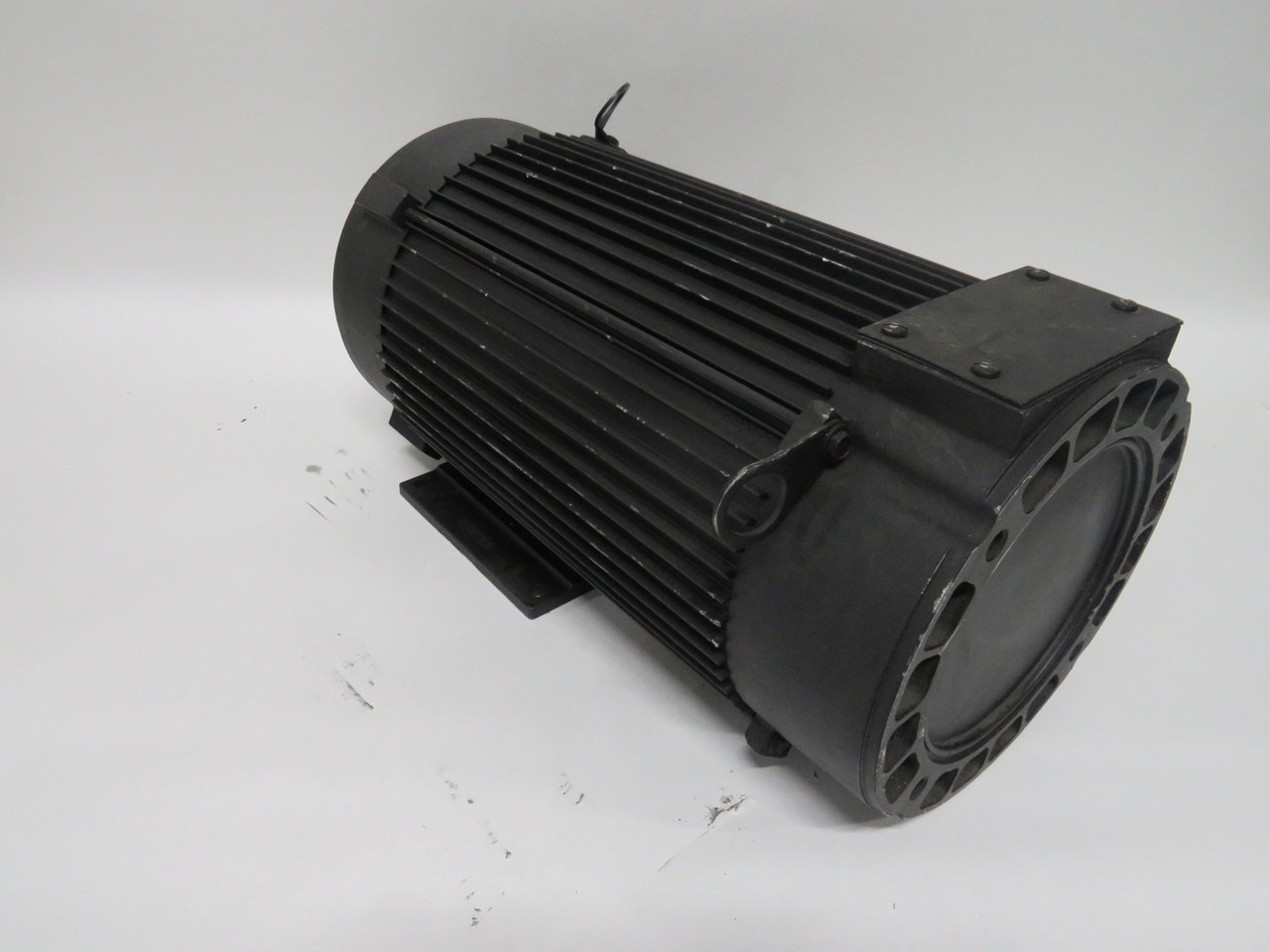 PowerTec Brushless DC Motor 5HP 1750RPM 320VDC 184TC TENV 16.4A USED
