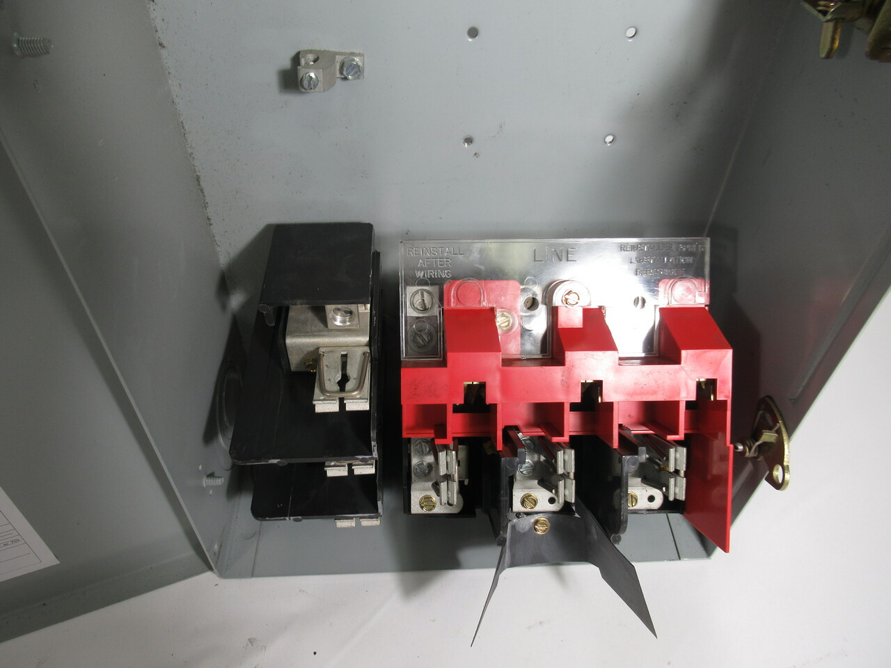 Cutler-Hammer 1HD363 Heavy Duty Safety Switch & Enclosure 600V 100A USED
