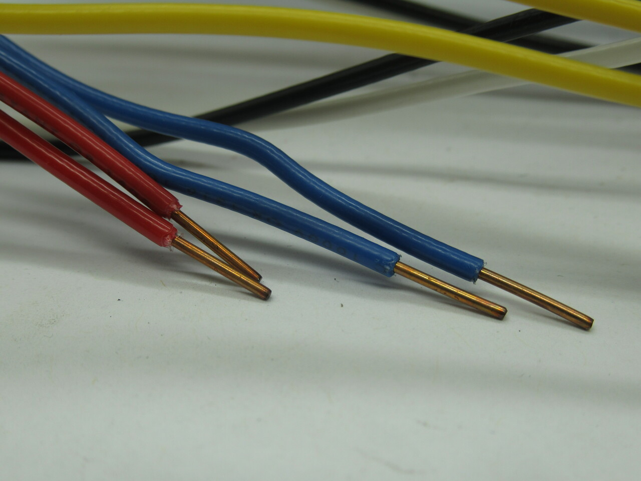 Universal B234SR120M-A Ballast 120V 60Hz *Shelf Wear* NOP