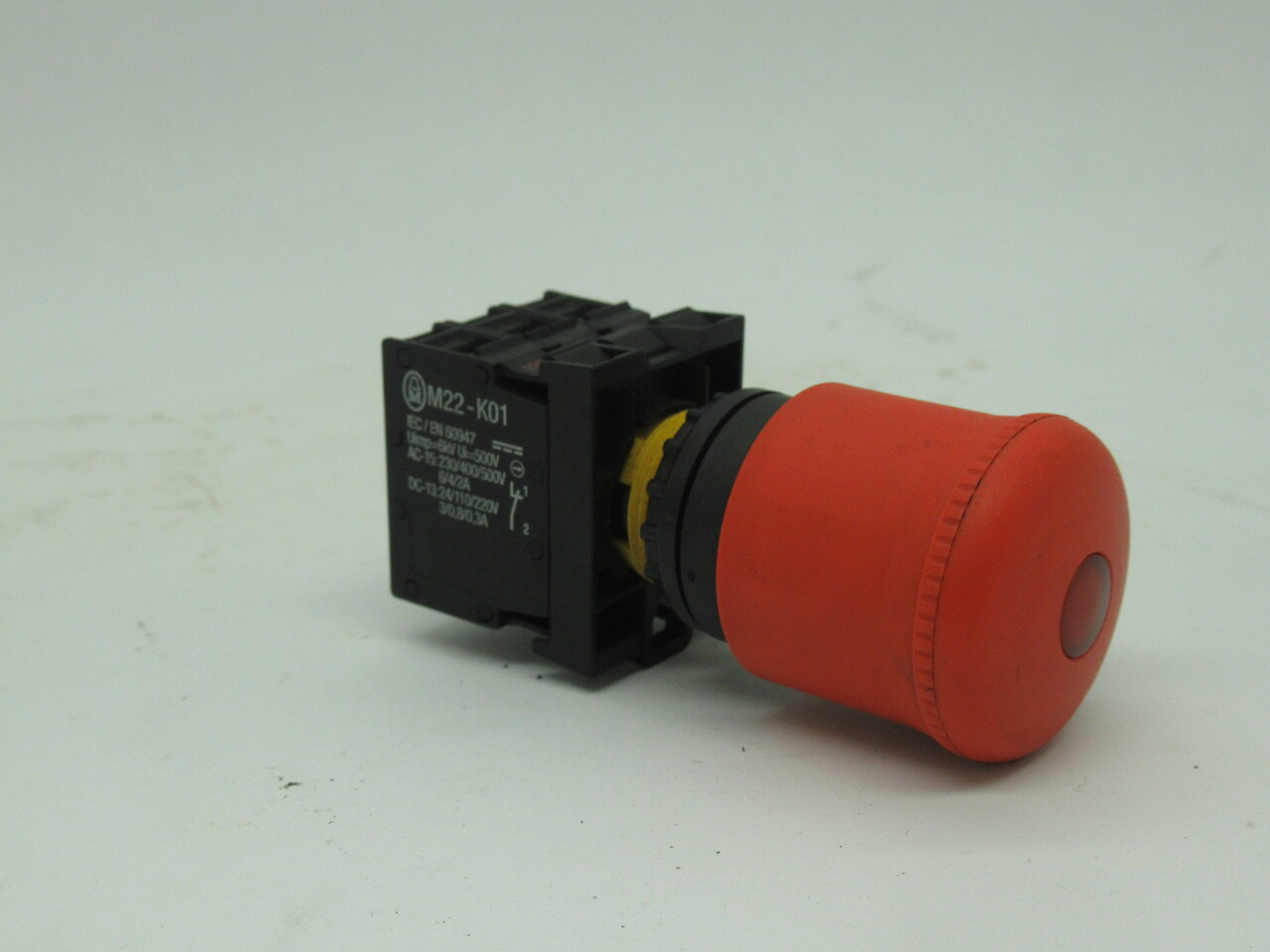 Moeller M22-PVLT-K12-R Illuminated Emerg. Stop Button 1NO/2NC 12-30V AC/DC USED