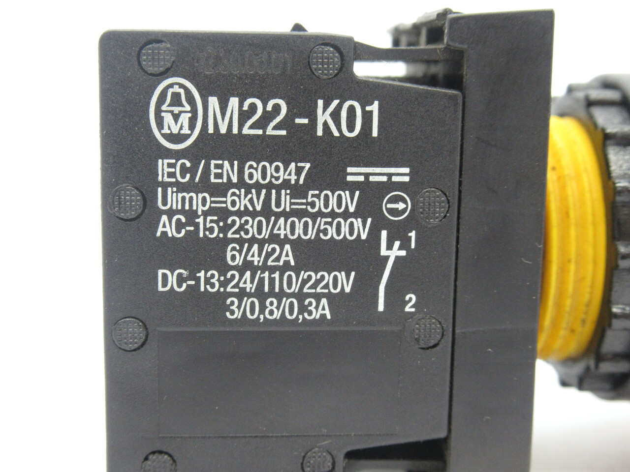 Moeller M22-PVLT-K12-R Illuminated Emerg. Stop Button 1NO/2NC 12-30V AC/DC USED