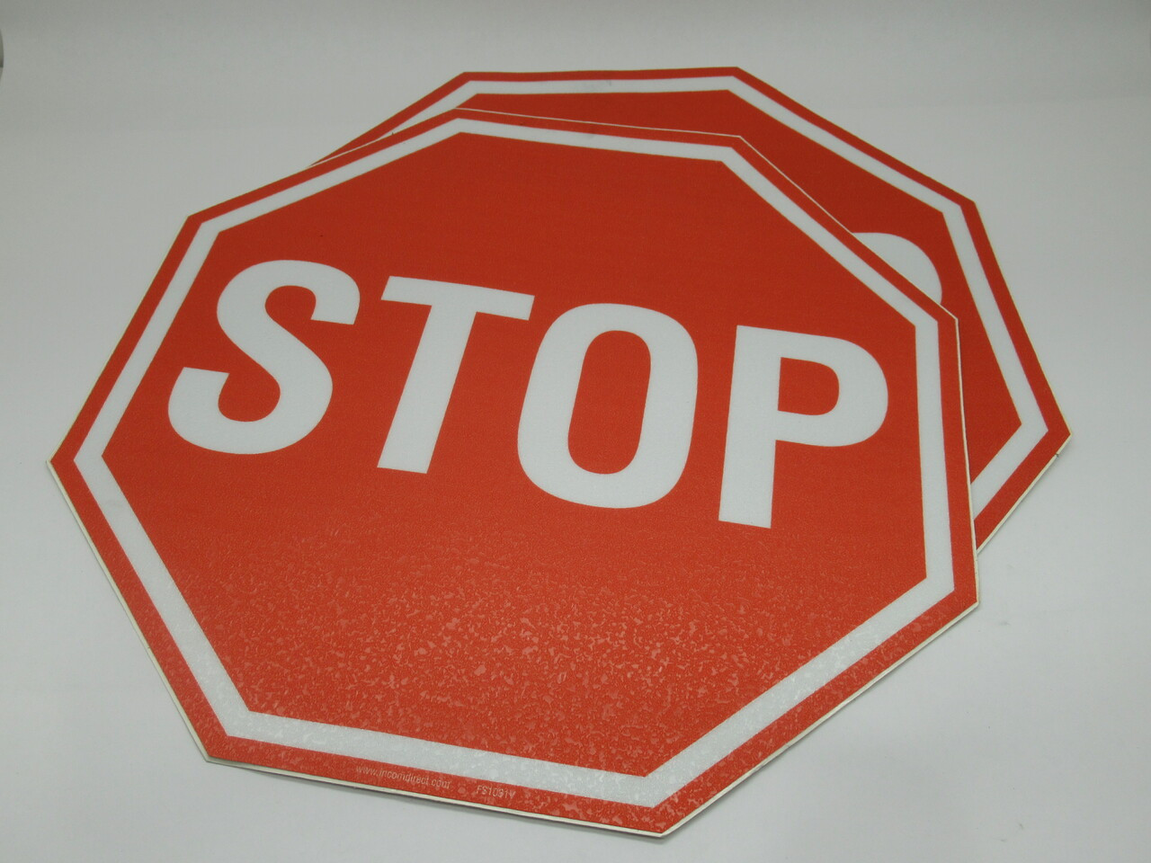 InCom Manufacturing FS1031V Floor Sign "STOP" 17" Diameter Lot Of 2 NOP