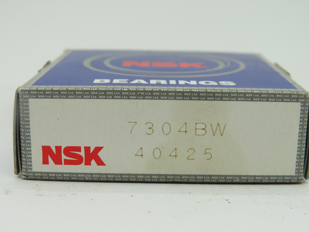 NSK 7304BW Single Row Ball Bearing 20mm Bore 52mmOD 15mmW NEW *Sealed Box* NEW