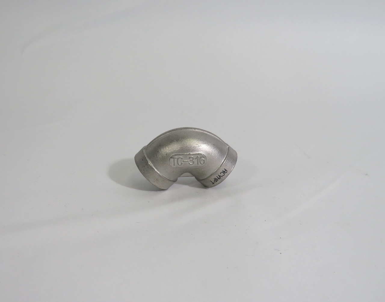 Merit Brass K601-08 Threaded 1/2" FNPT Elbow Fitting Female Stainless Steel USED