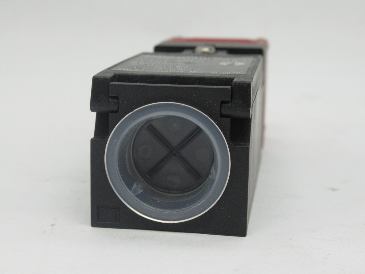 Omron D4NS-3BF Safety Door Switch 3A/240VAC 0.27A/250VDC No Key NEW