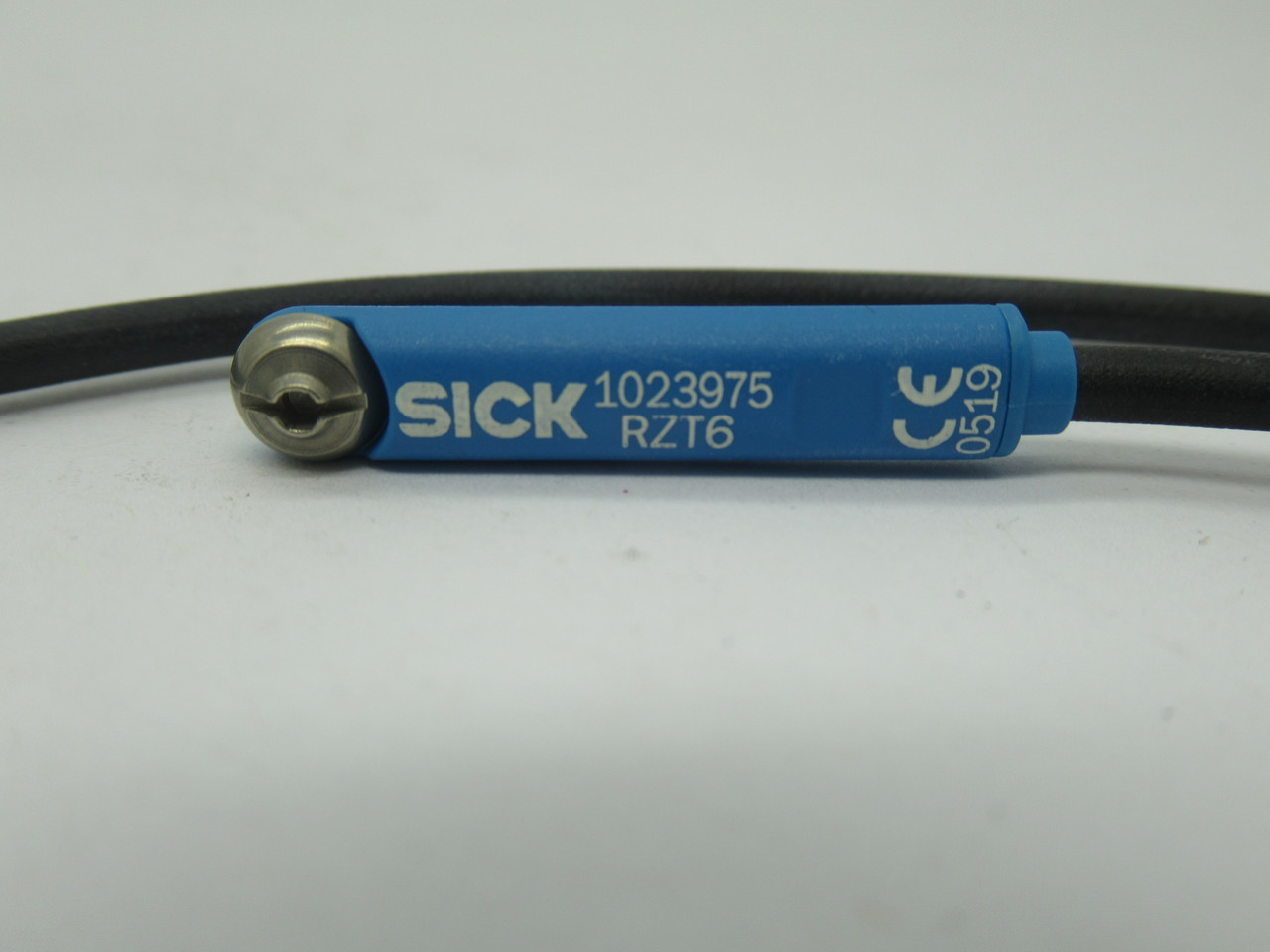 Sick RZT6-03ZRS-KR0 T-Slot Cylinder Sensor 10-30V 500mA 9mm 3Pin .5m NWB