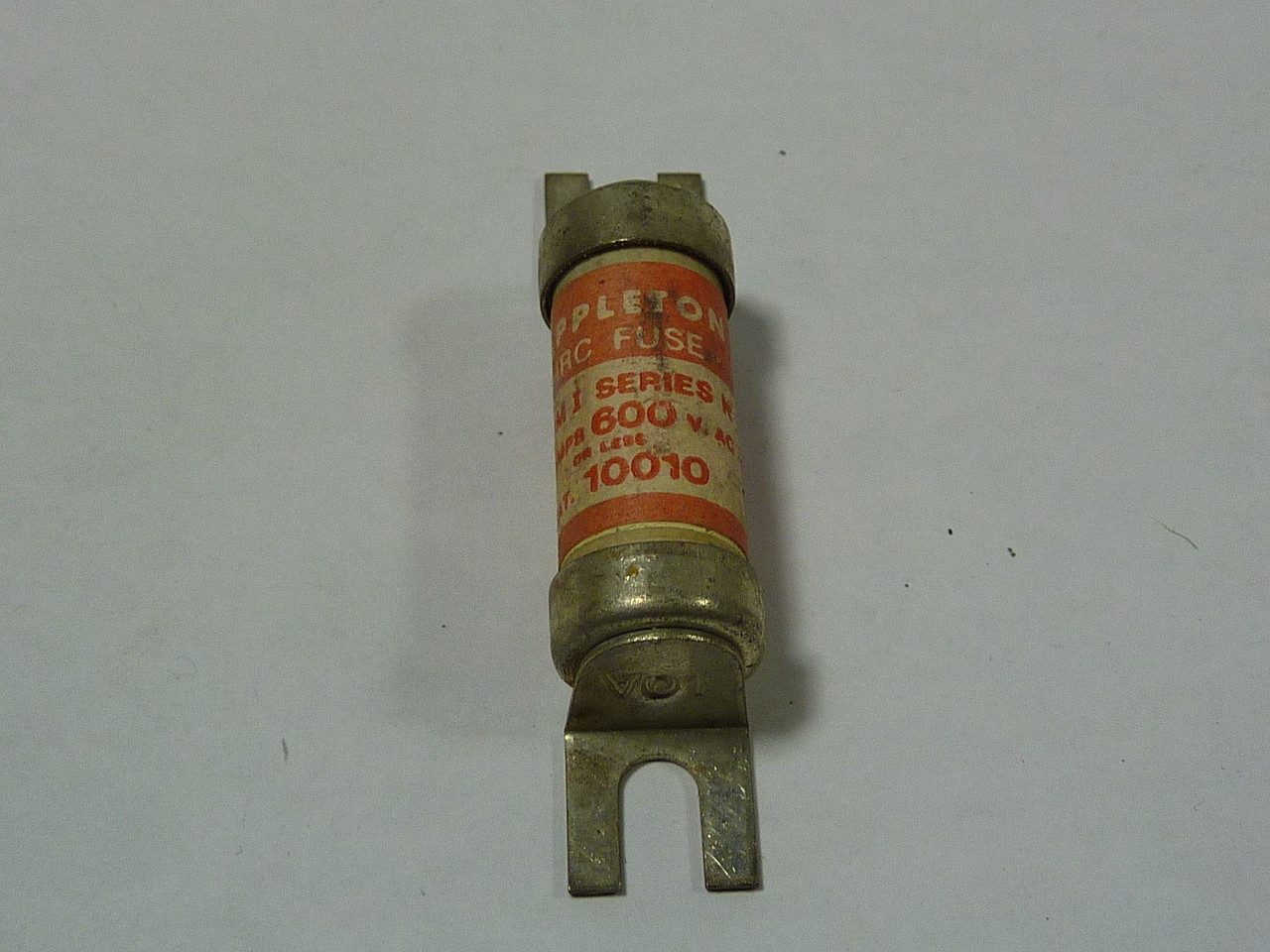 Appleton 10010 Bolt On Fuse 10A 600V USED