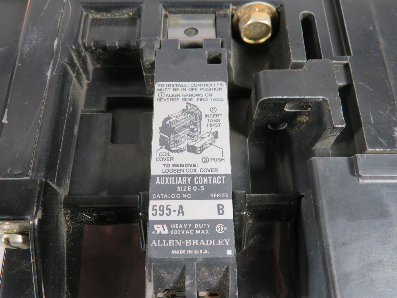 Allen-Bradley 500-DOD930 Top-Wired Contactor Ser A 110/120V 50/60Hz USED