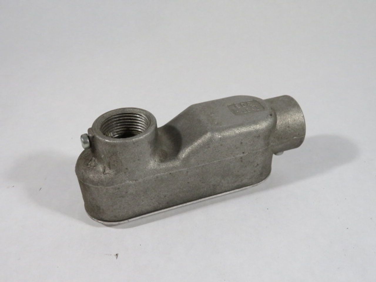 EDC LB-3/4 set Screw Hub Conduit Aluminum W/Cover  USED