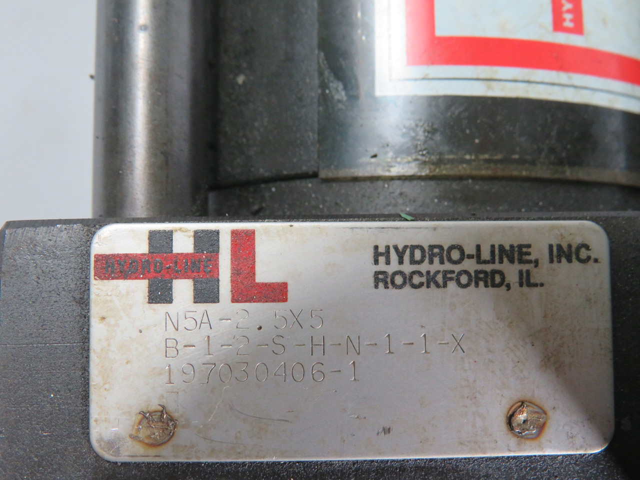 Hydro-Line N5A-2.5x5-B-1-2-S-H-N-1-1-X Hydraulic Cylinder 2.5"Bore 5"Stroke USED