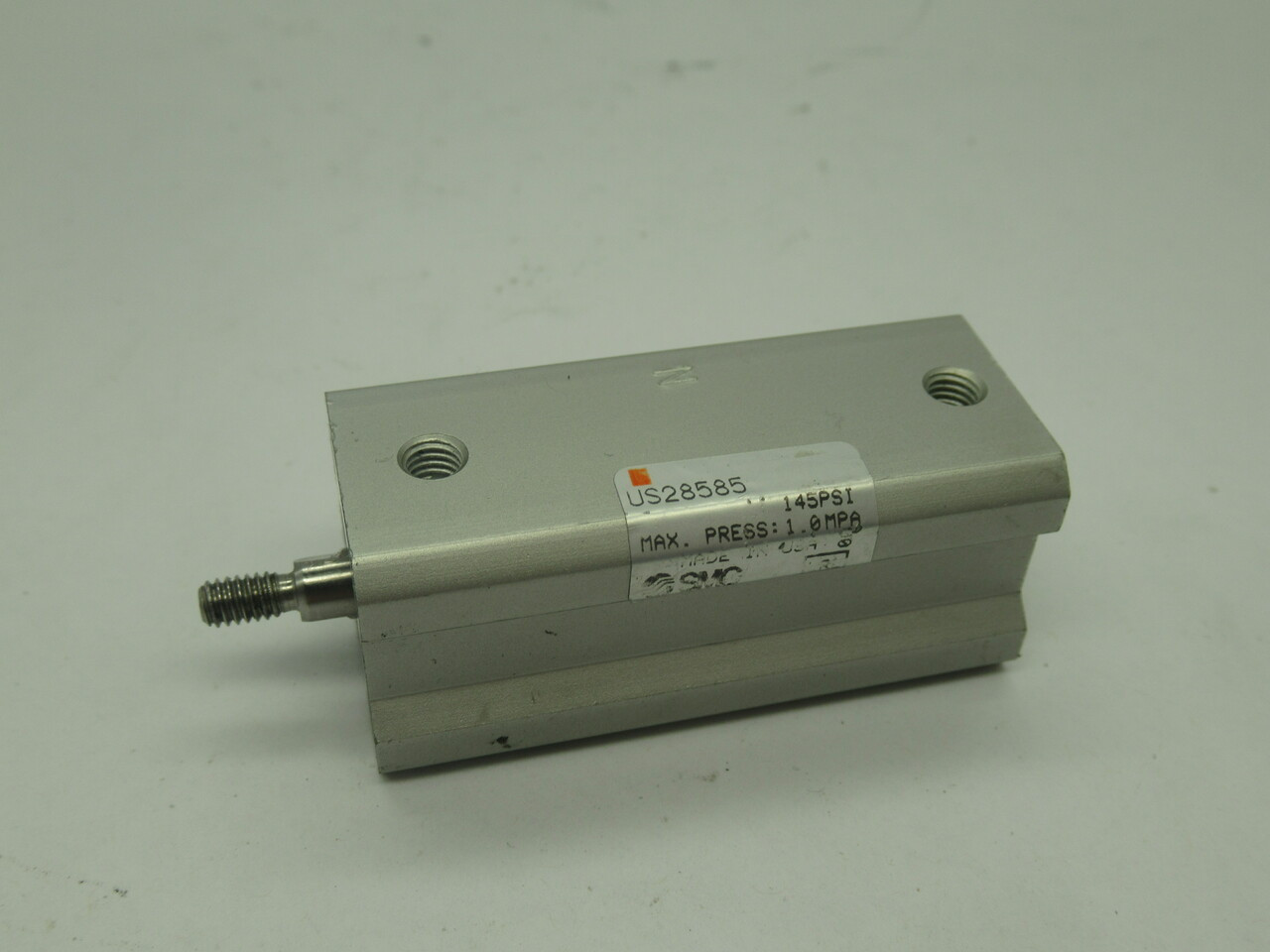 SMC US28585 Pneumatic Cylinder 145psi 1.0MPa USED