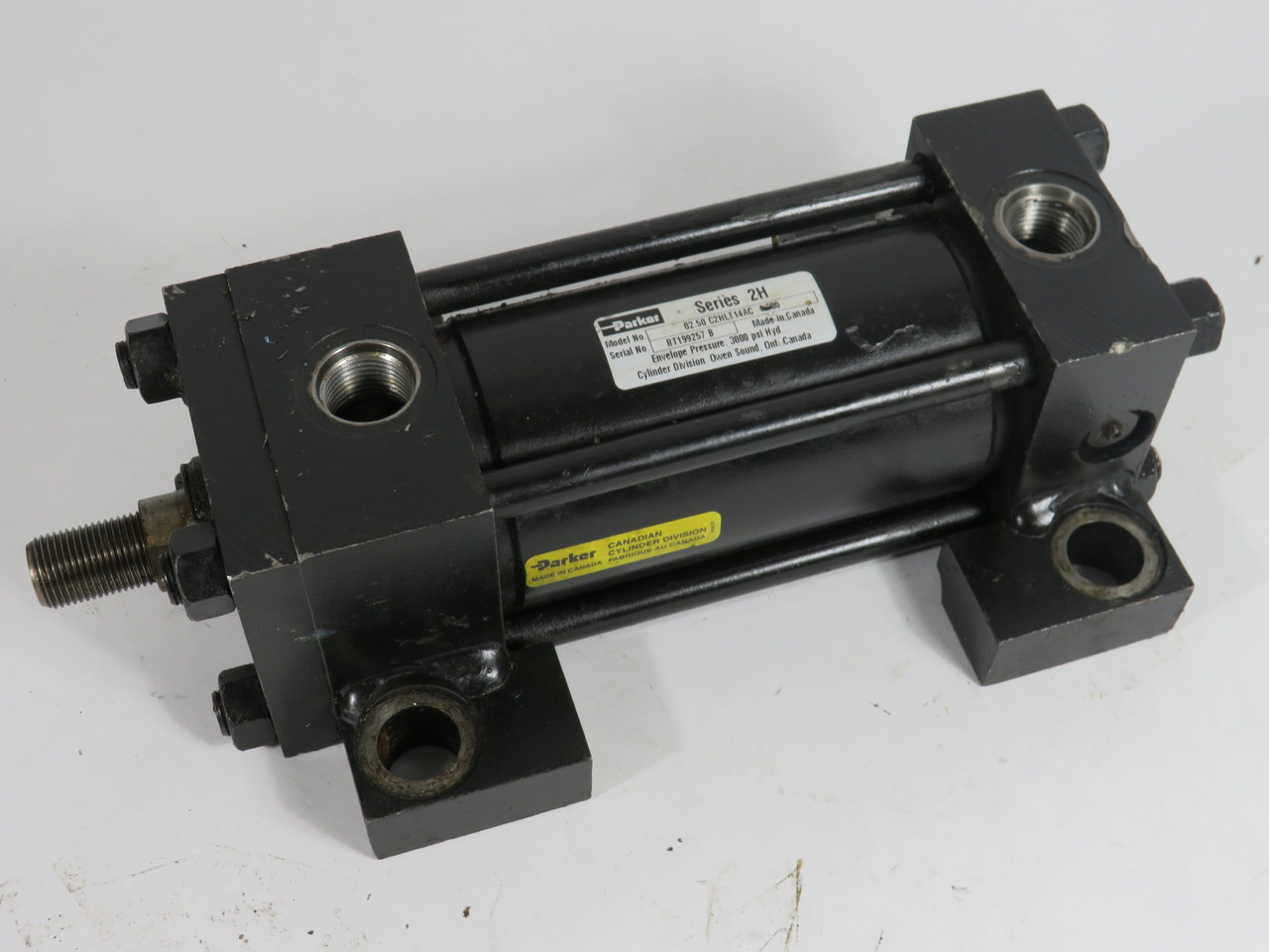 Parker 02.50C2HLT14AC-4.000 Hydraulic Cylinder 2.50"Bore 4"Stroke *COS DMG* USED