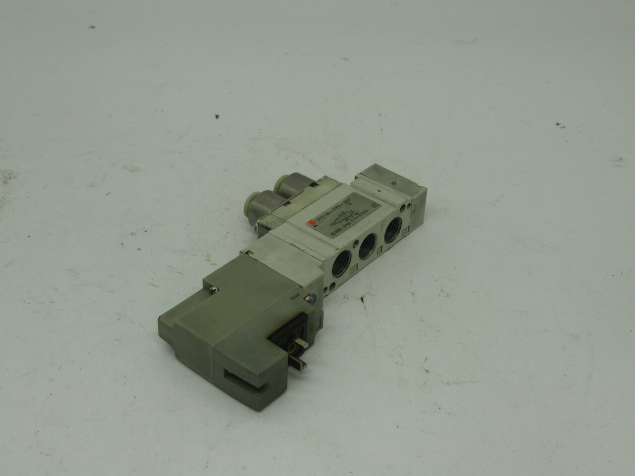 SMC SY5120-5YO-C6F-Q Solenoid Valve 24VDC 0.15-0.7MPa USED