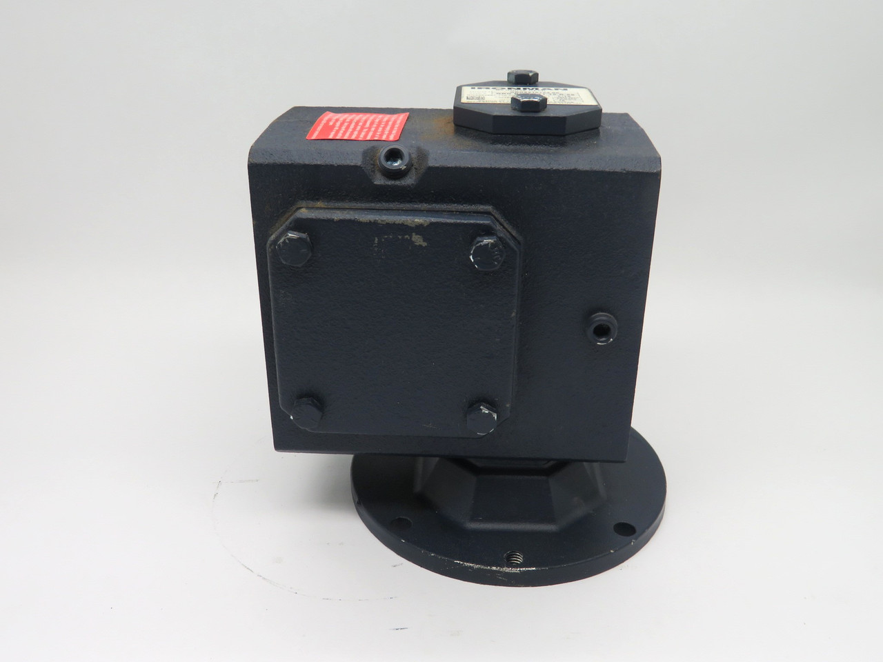 Grove Gear GRG-BMQ-821-15-R-56 Ironman Gear Reducer 15:1 Ratio *Rust* USED