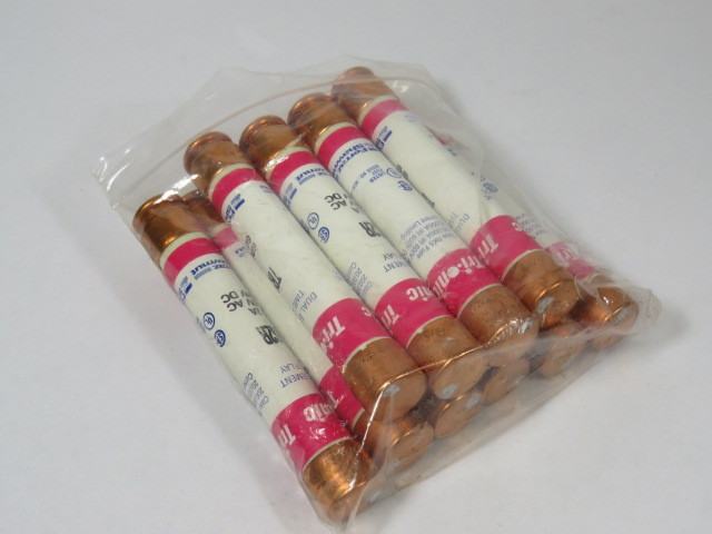 Ferraz Shawmut TRS2R Dual Element Time Delay Fuse 2A 600V Lot of 10 USED