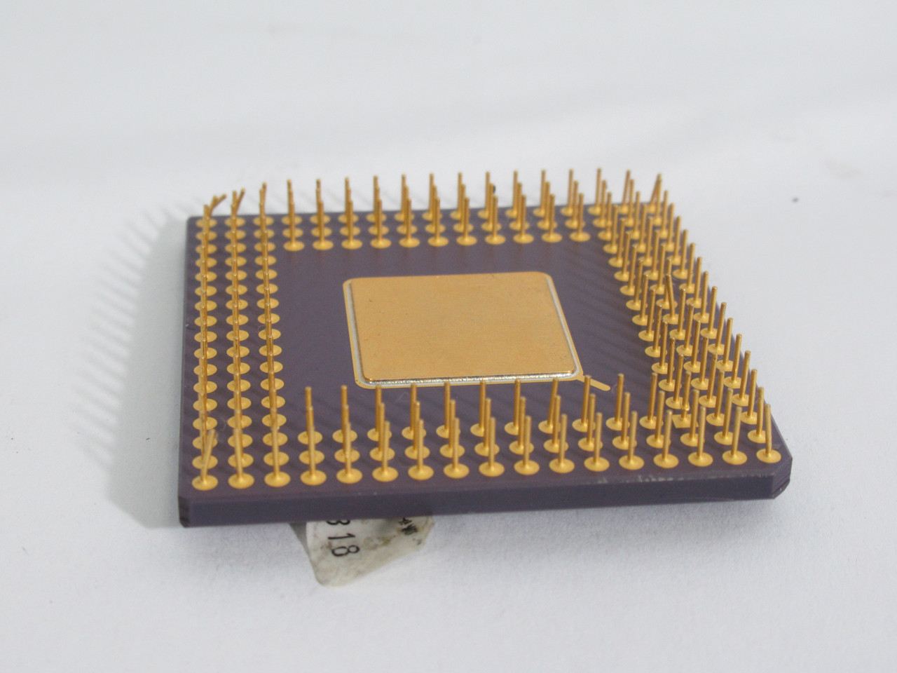 Advanced Micro Devices AM5x86-P75 AM486-Dx5 Micro Processor 133V 16BGC USED