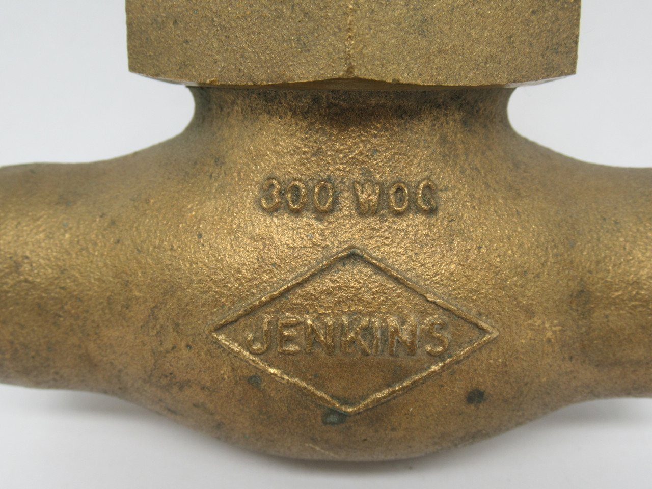 Jenkins 106BP-1-1/4 Threaded Bonnet 1-1/4" Globe Valve 300WOG Bronze USED