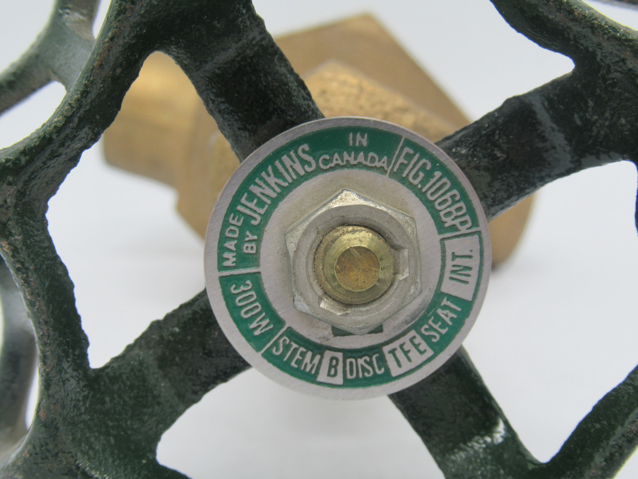 Jenkins 106BP-1-1/4 Threaded Bonnet 1-1/4" Globe Valve 300WOG Bronze USED