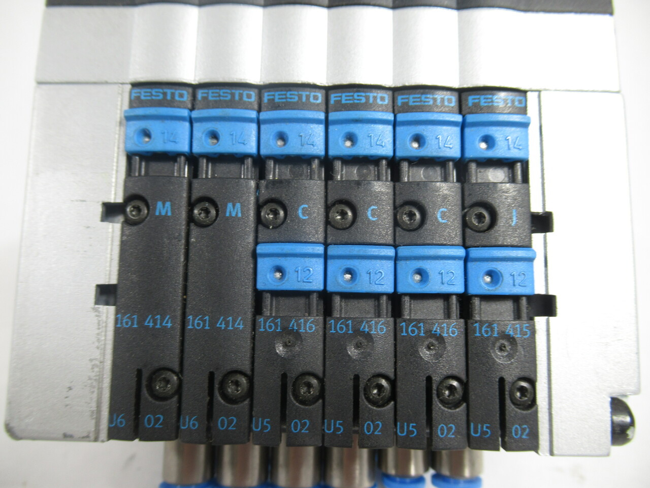 Festo 18254 CPV10-GE-MP-6 6Port Valve Assy w/ 2x 161414 3x 161416 1x 161415 USED