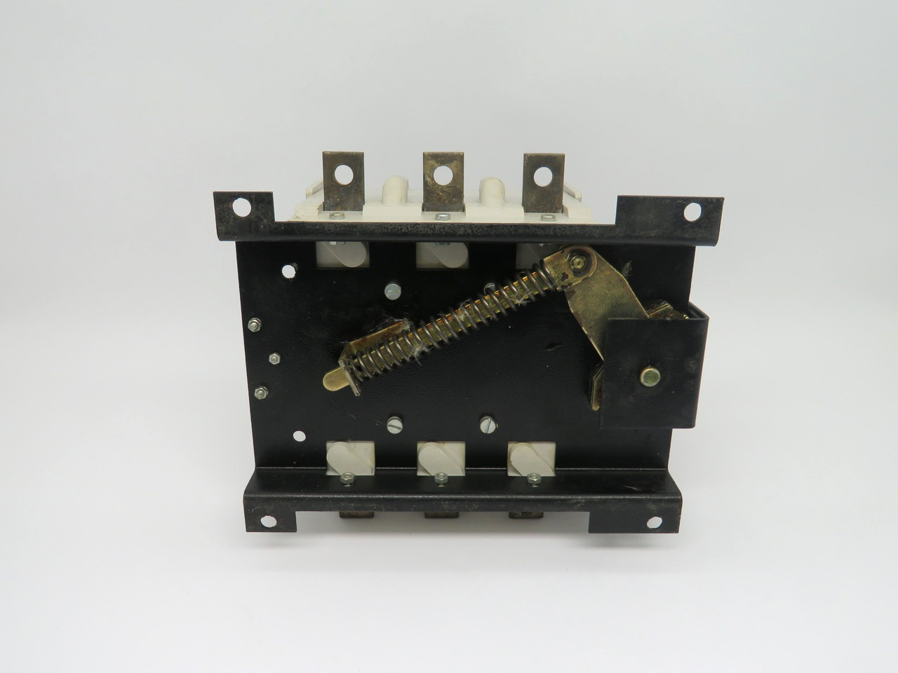 MTE FSB135 Fusible Disconnect Switch 135A 600V 75HP NO HANDLE/COVER USED