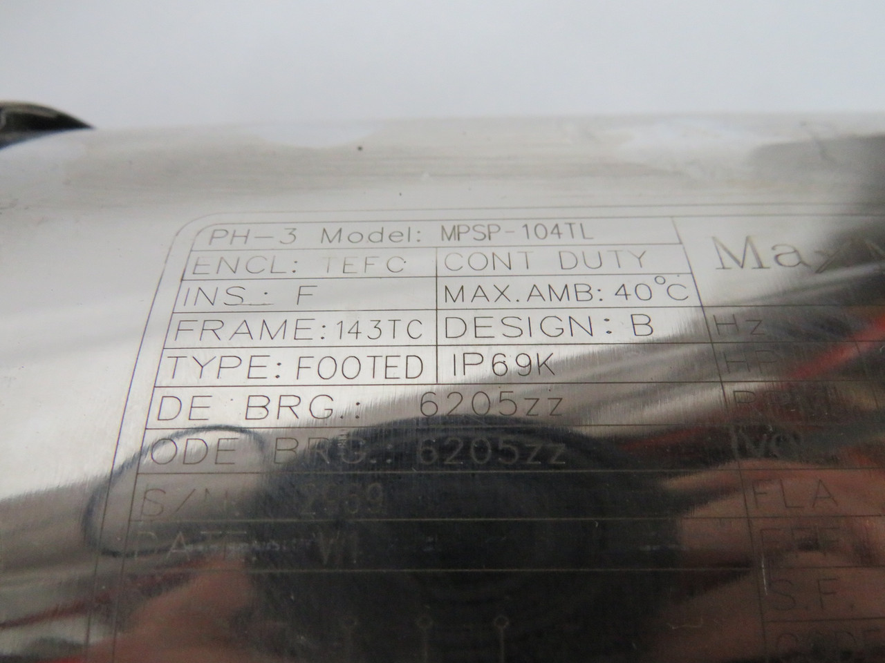 MaxMotion 1HP 575V 1740RPM 143TC TEFC 3Ph 1.35FLA 60Hz SHELF WEAR NOP