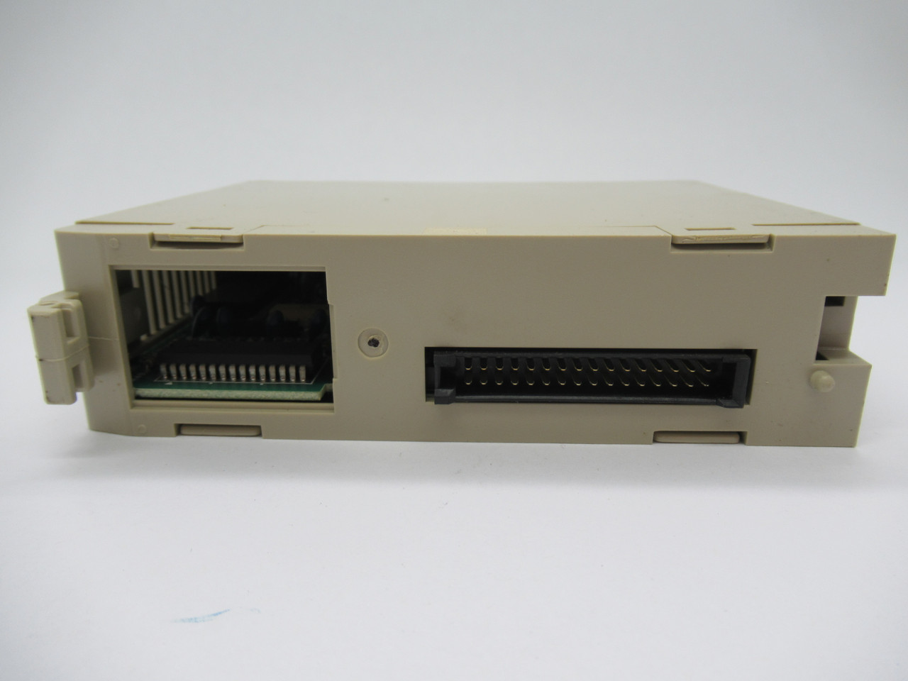 OMRON C200H-IA122 Input Unit 100-120VAC 10mA USED