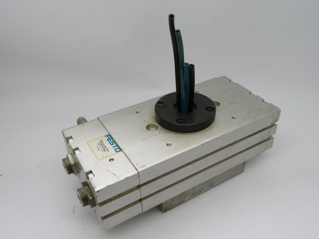 Festo 197373 DRQD-40-180-PPVJ-A-AR-FW-SD64 Semi Rotary Drive G1/8 *COS DMG* USED