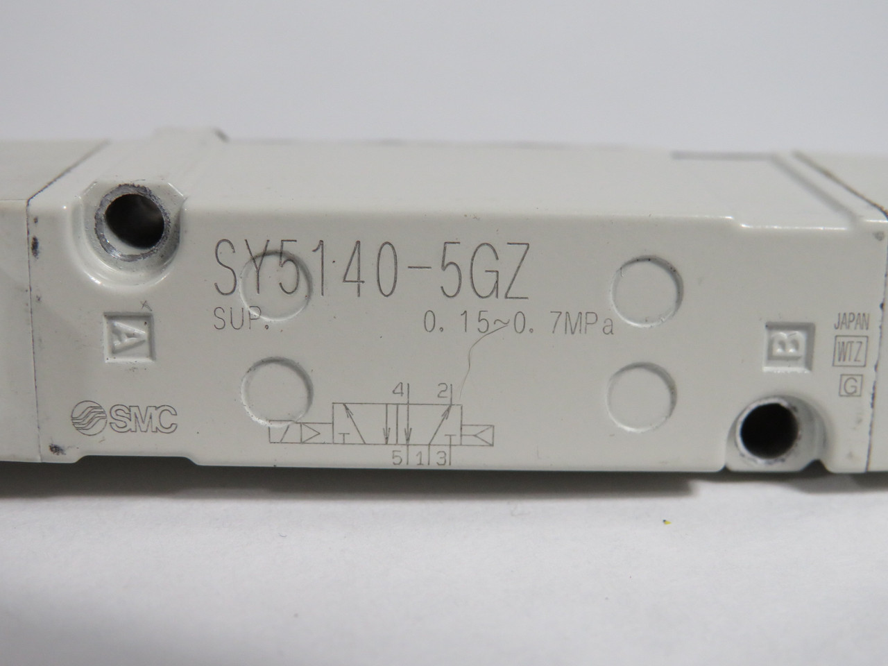 SMC SY5140-5GZ Solenoid Valve 24VDC 0.15-0.7MPa USED