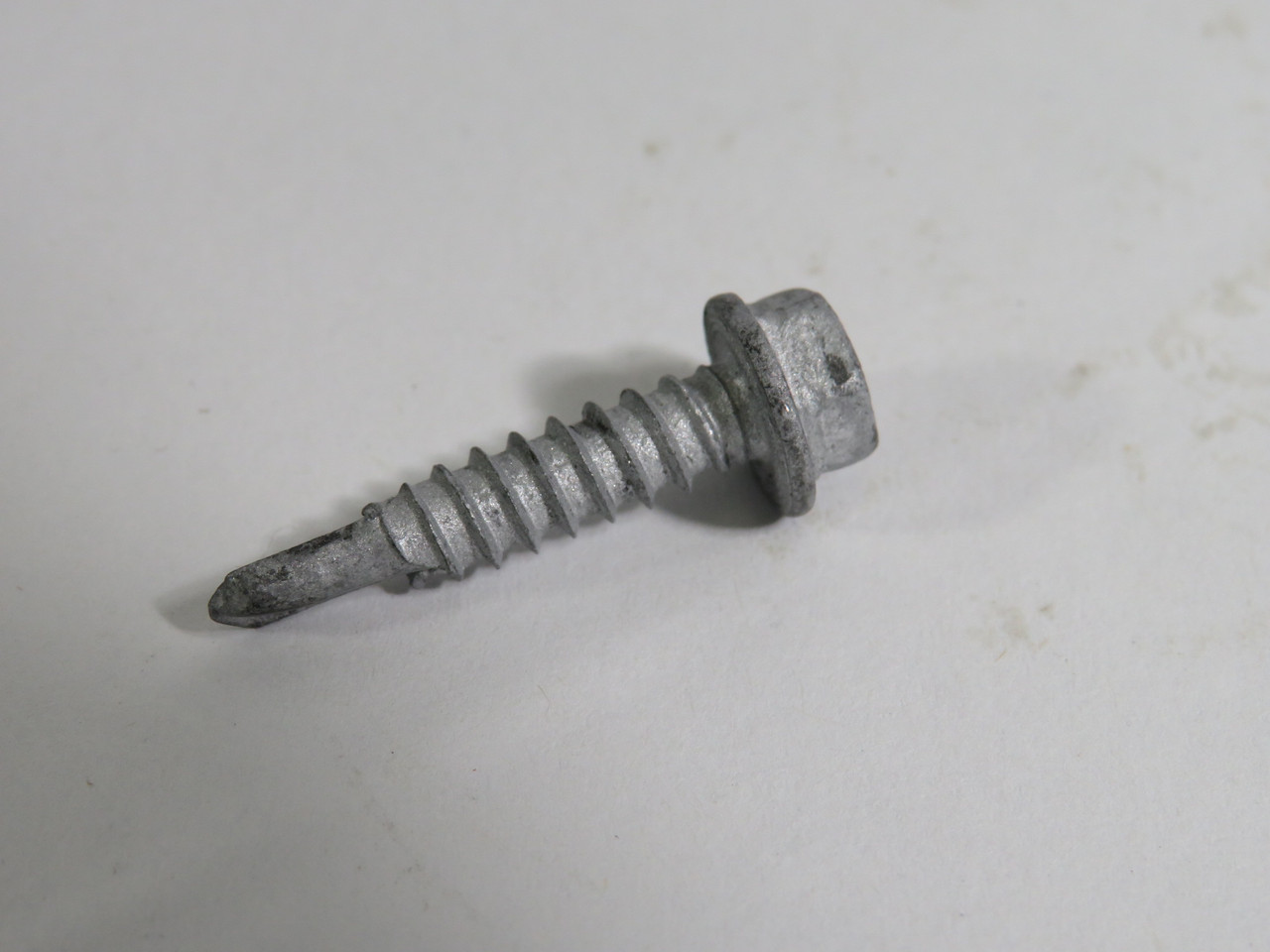 Spaenaur 508-018 Self-Drilling Screw #12-14 x 1" Lot of 125 Damaged Box NEW