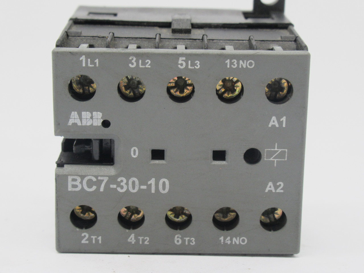 ABB BC7-30-10-01 Mini Contactor 24VDC 16A 600VAC 3Phase USED