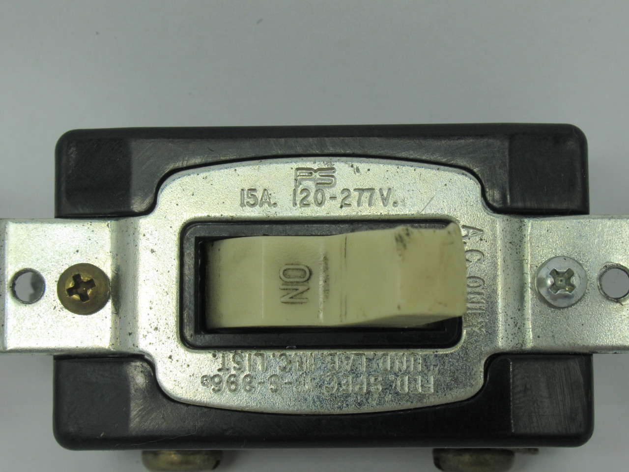 Pass & Seymour PS15AC4I Extra Heavy-Duty Toggle Switch 15A 120-277VAC 4Way USED