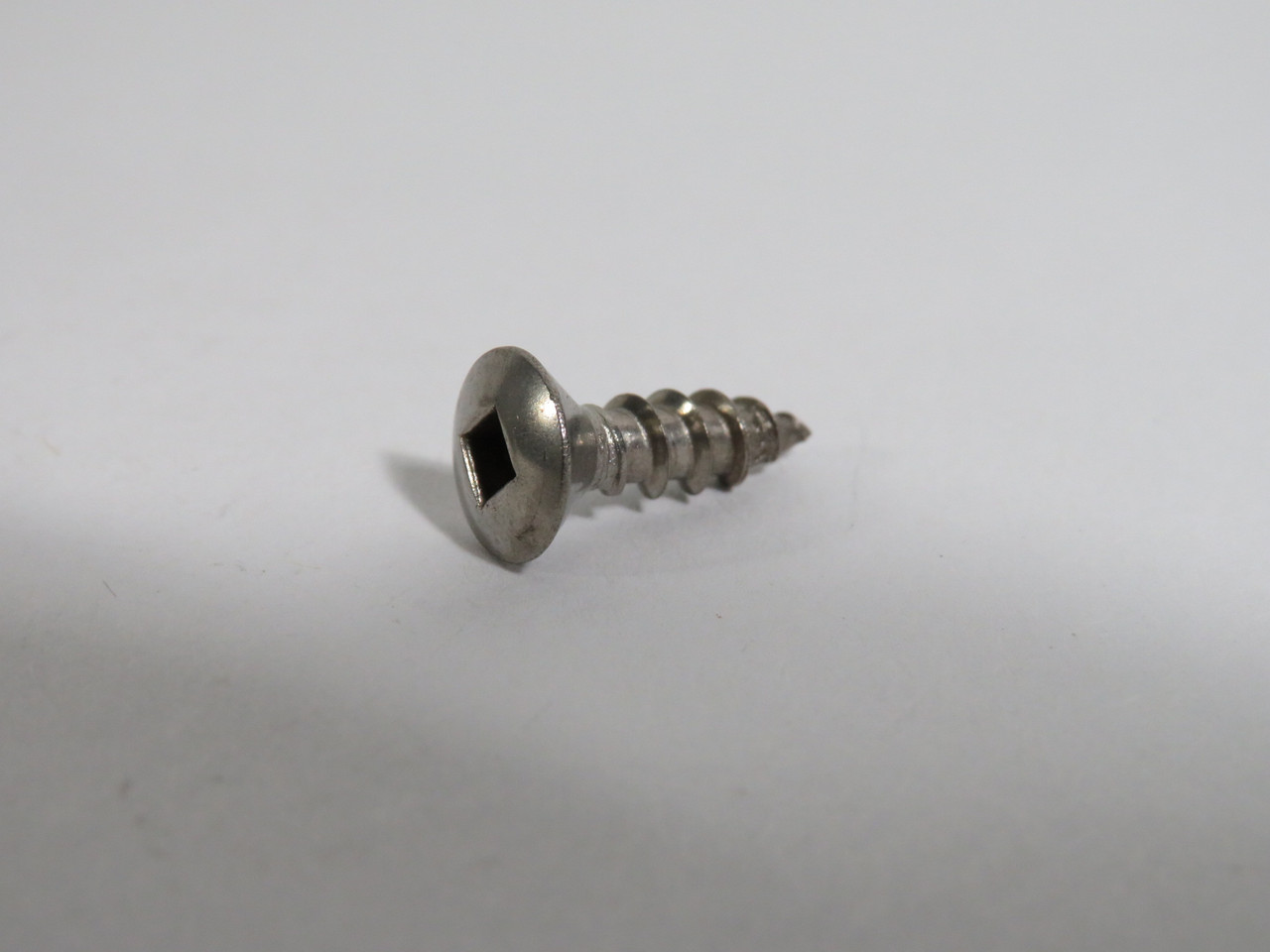 Hexco Oval Square Screw 10 X 5/8" 100-Pack NWB