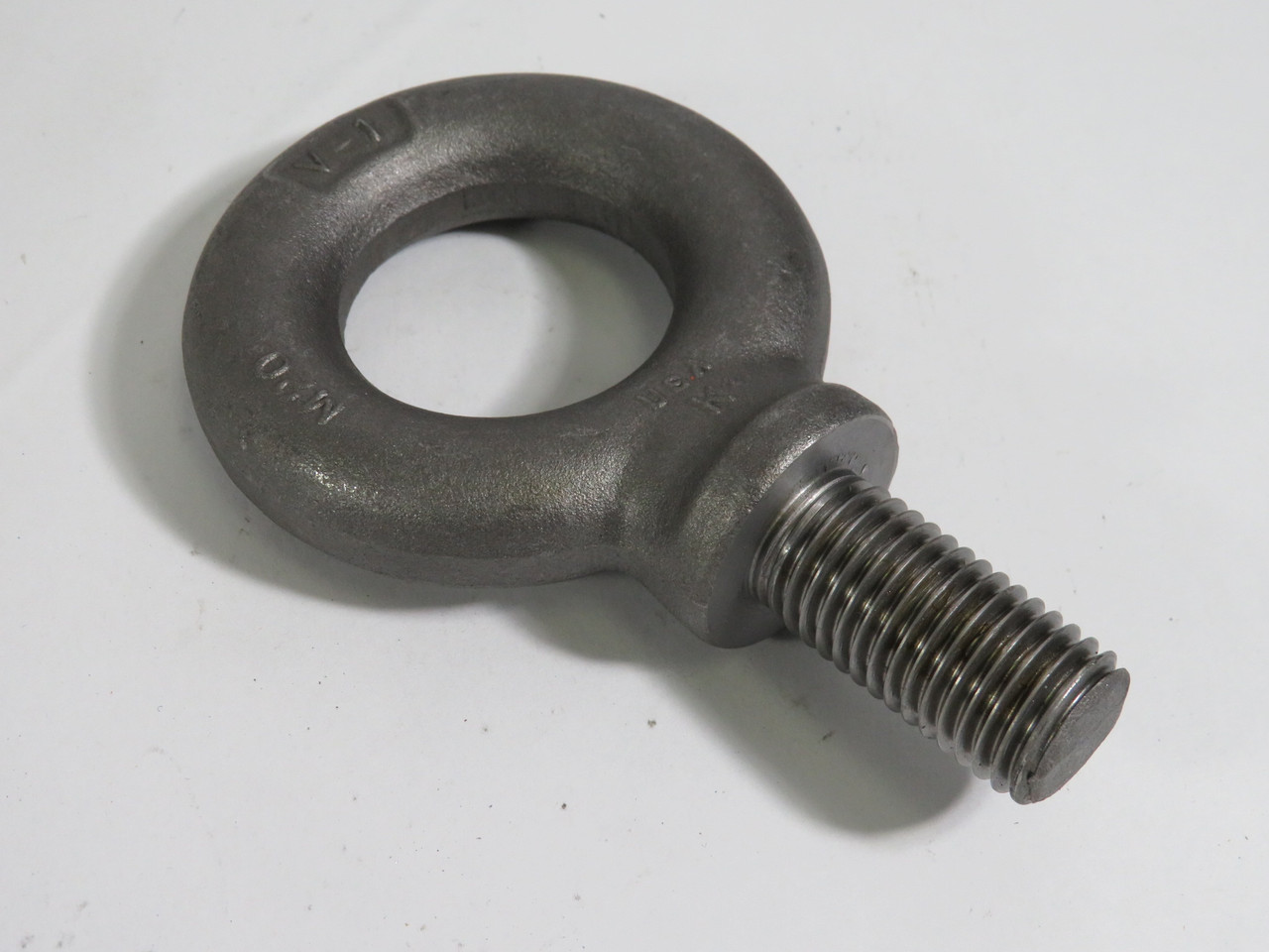 McMaster-Carr 3040T19 Steel Eyebolt M20x2.5 Thread Size 40mm Length NWB